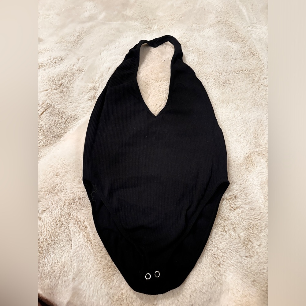 Size small forever 21 black body suit